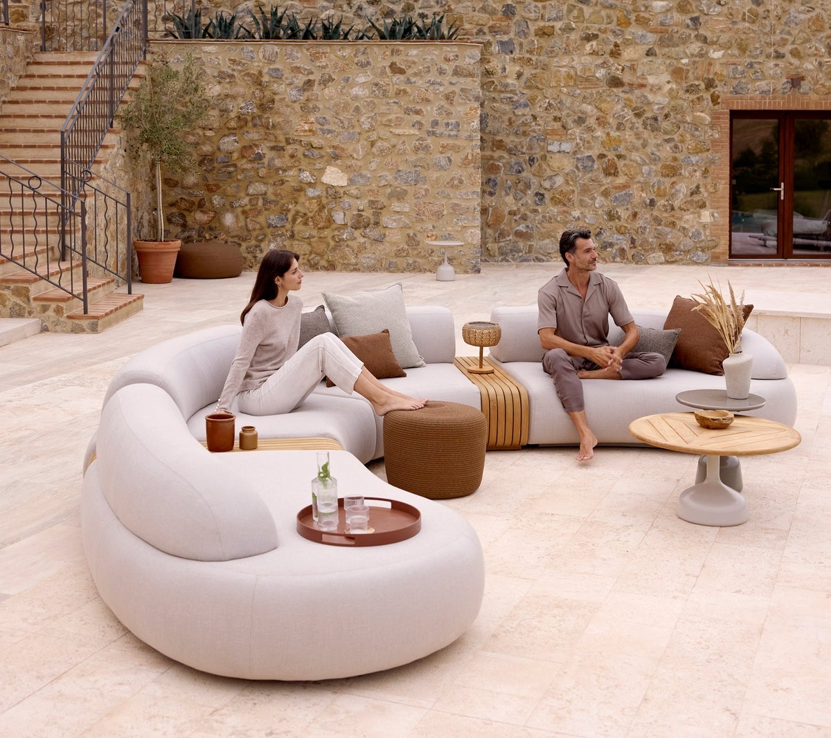 Mellow_lounge_-_Circle_footstool_-_Club_tray_-_Glaze_coffee_-env-291a5