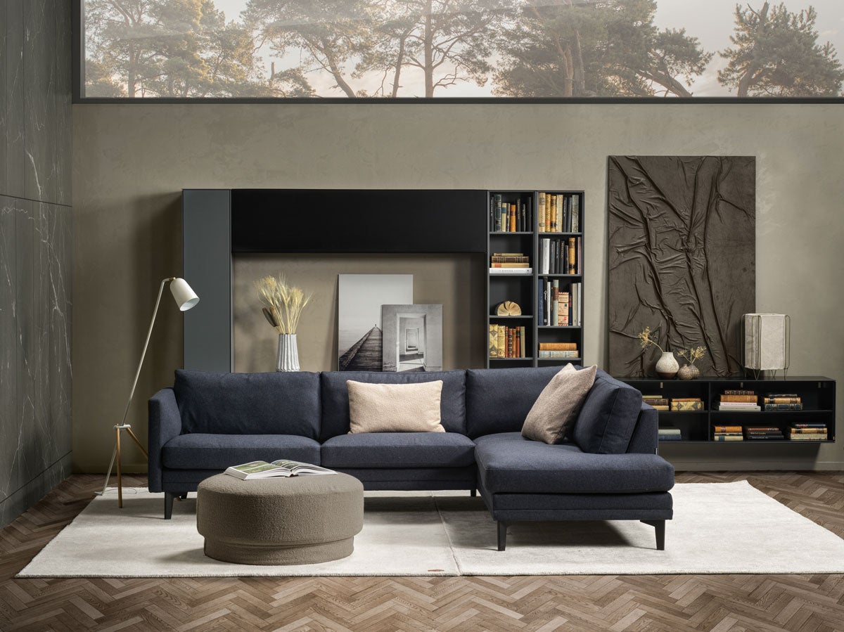 Avignon-3-Seater_Divan_-Lucca-armrest-Catania-Dark-Blue.jpg Avignon-3-Seater_Divan_-Lucca-armrest-Catania-Dark-Blue