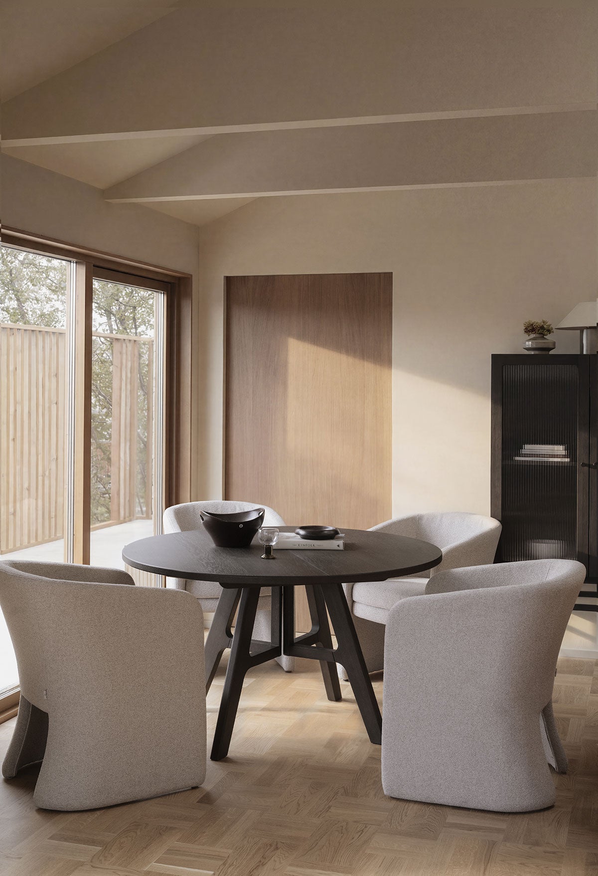 Rowico-Home-Stockbridge-Table-D130-Dark-Brown-Oak-Lifestyle