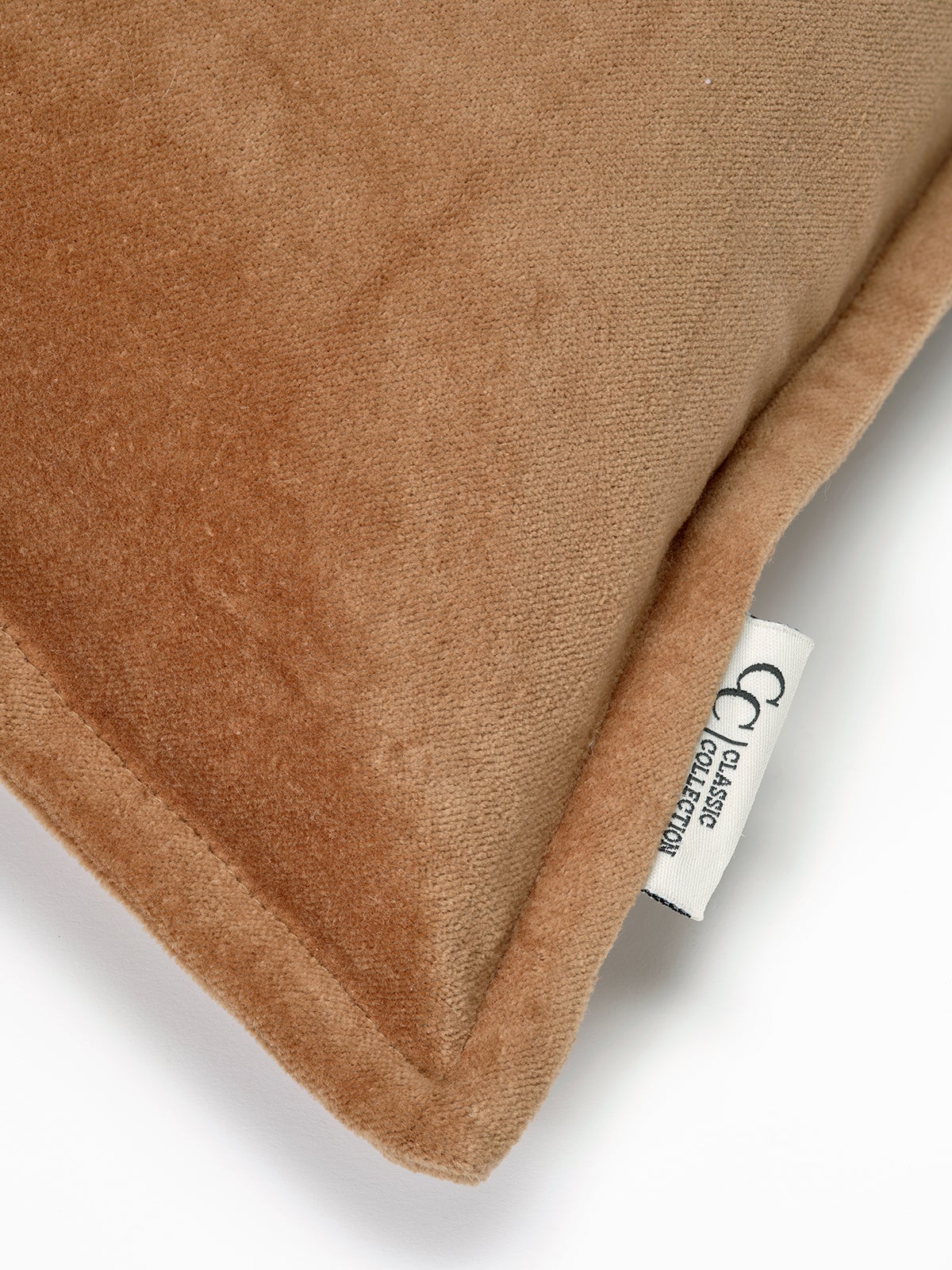 Classic-Collection-Classic-Pillow-Terracotta-Detail