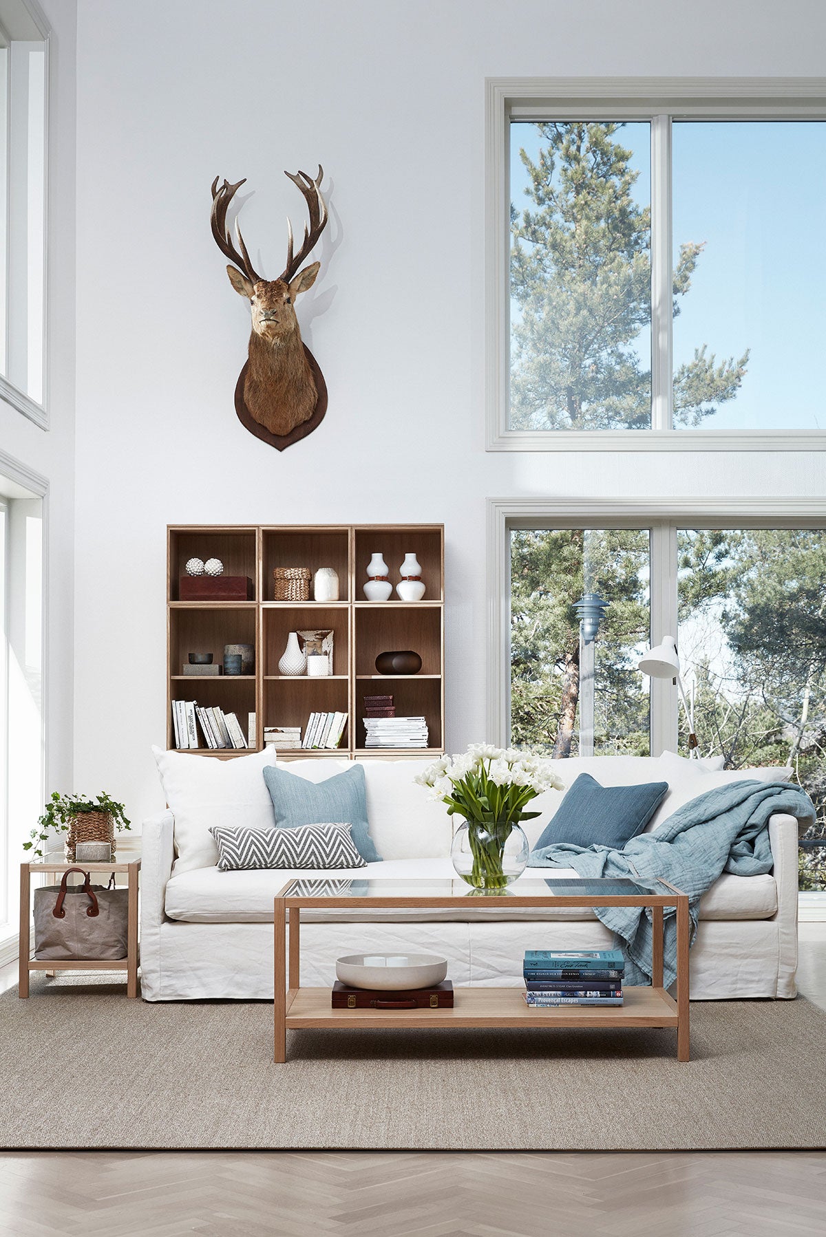 Englesson-Somerville-Casual-Sofa-Lifestyle