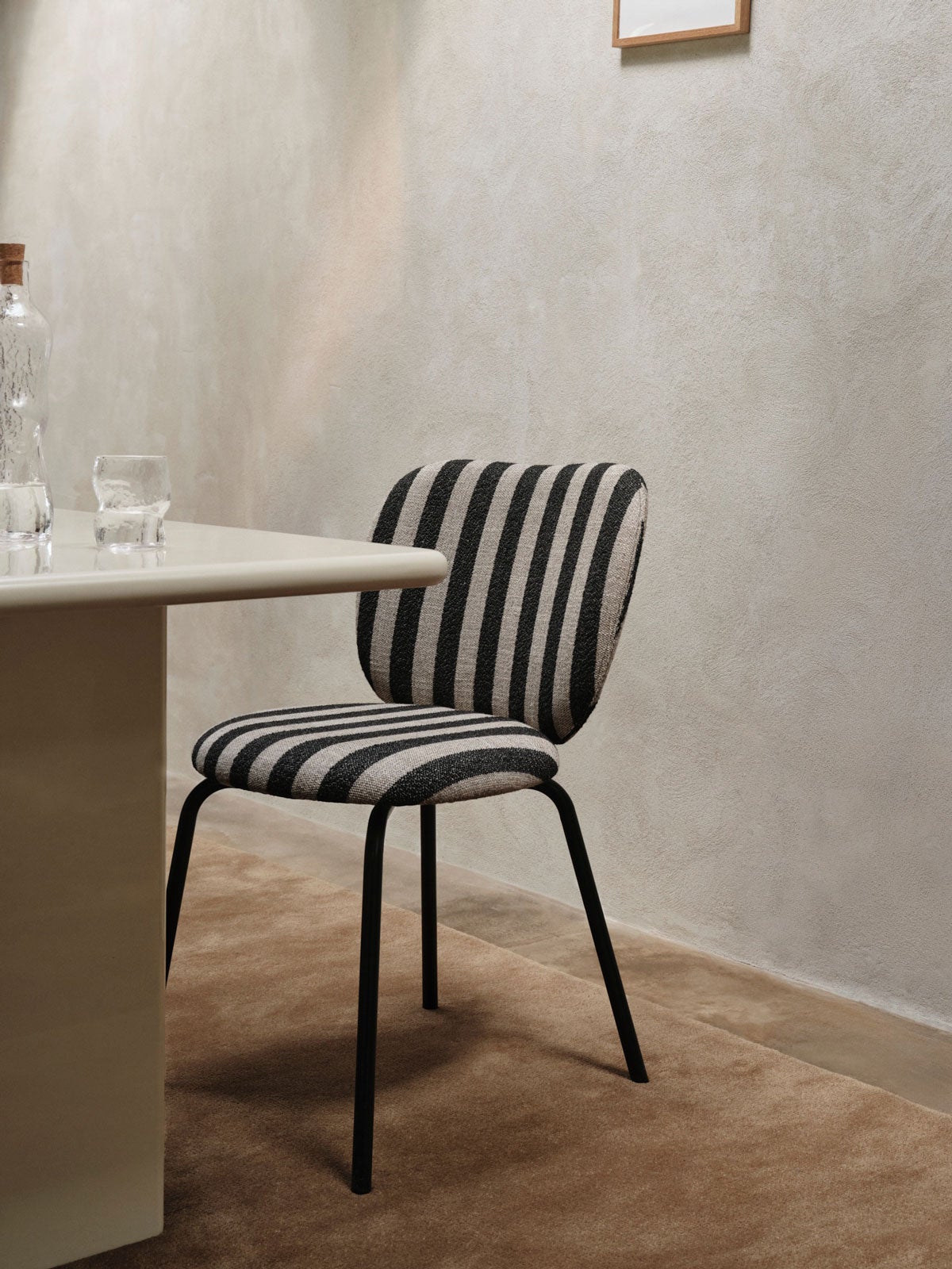 Rico-Chair-Black-Louisiana-Sand-Black-Lifestyle