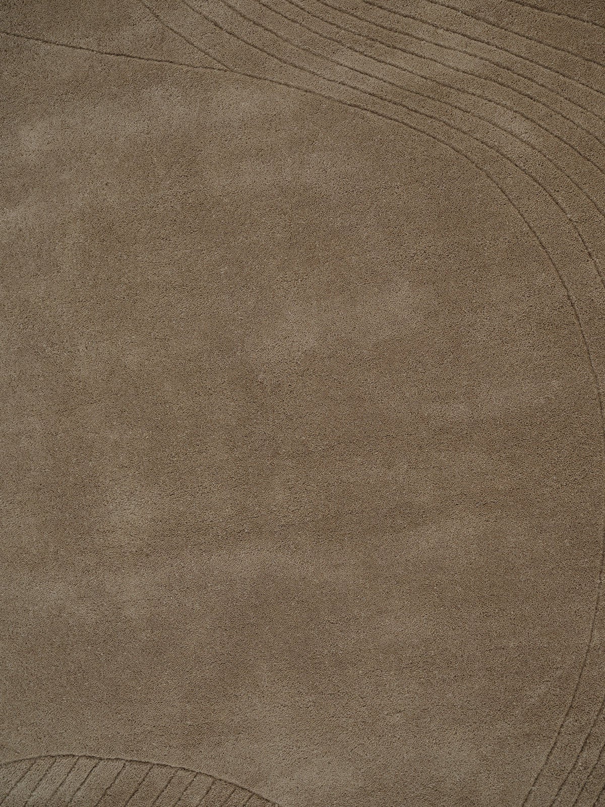 Linie-Design-Fluid-Arc-Rug-Earth-Detail-1