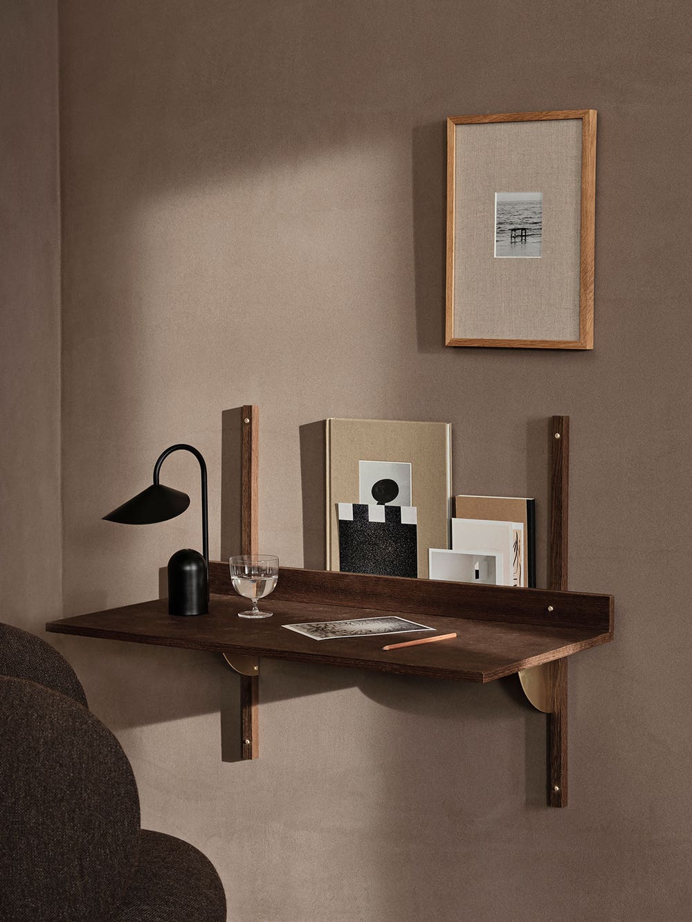 Arum-Portabel-Lampa-Black-Miljo_1.jpg Arum-Portabel-Lampa-Black-Miljo_1