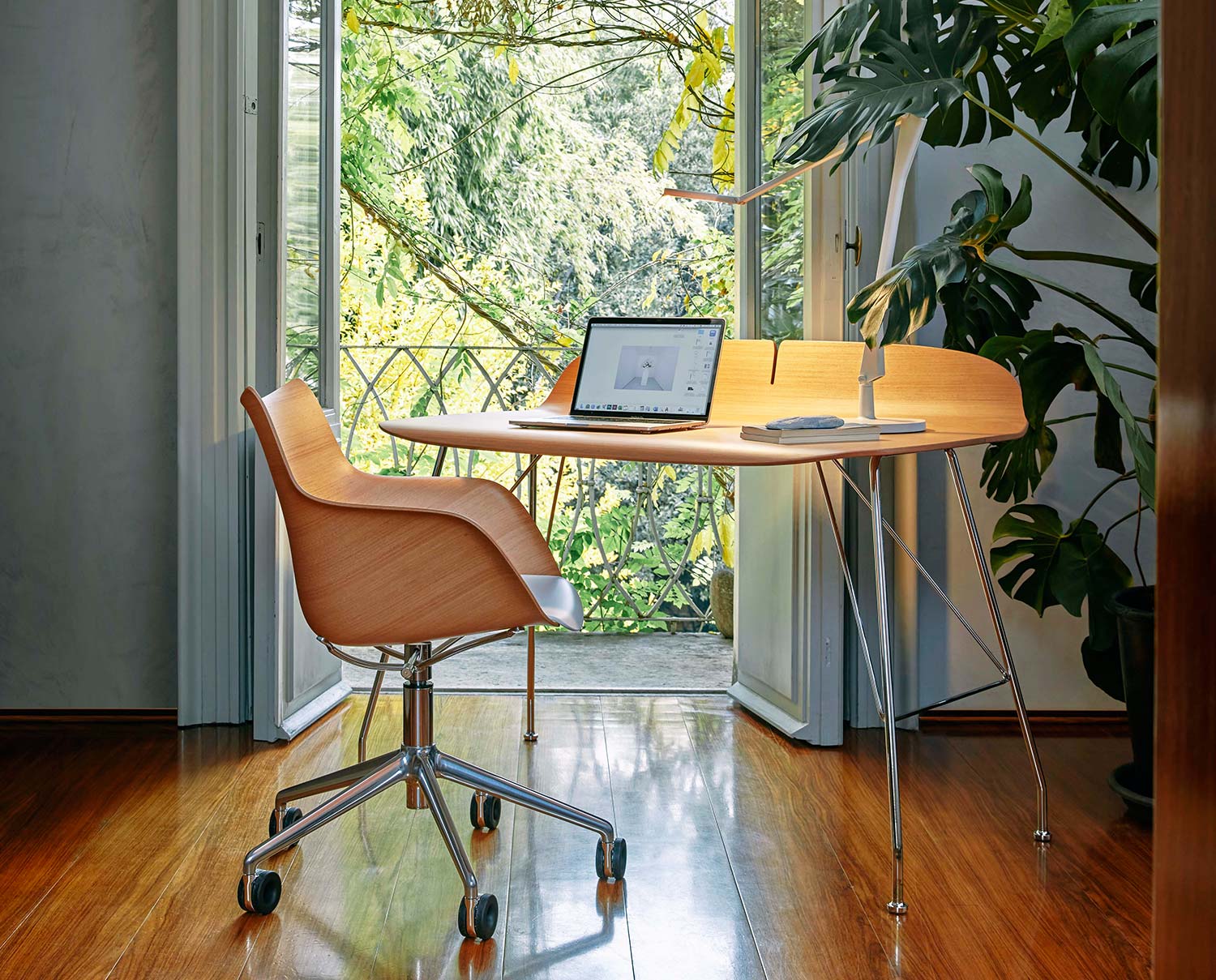 EARL-OF-WOOD-Miljö2-Kartell