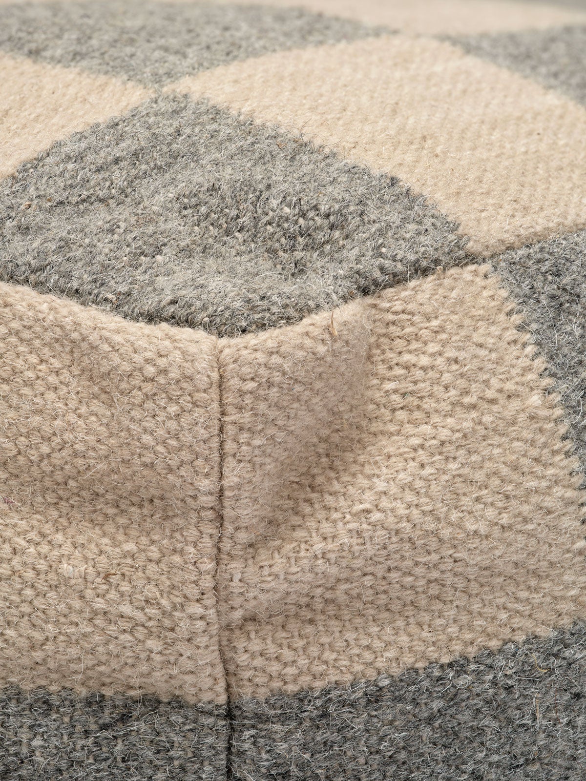 Miljobild-square-puff-classic-collection-PO50SQGY-