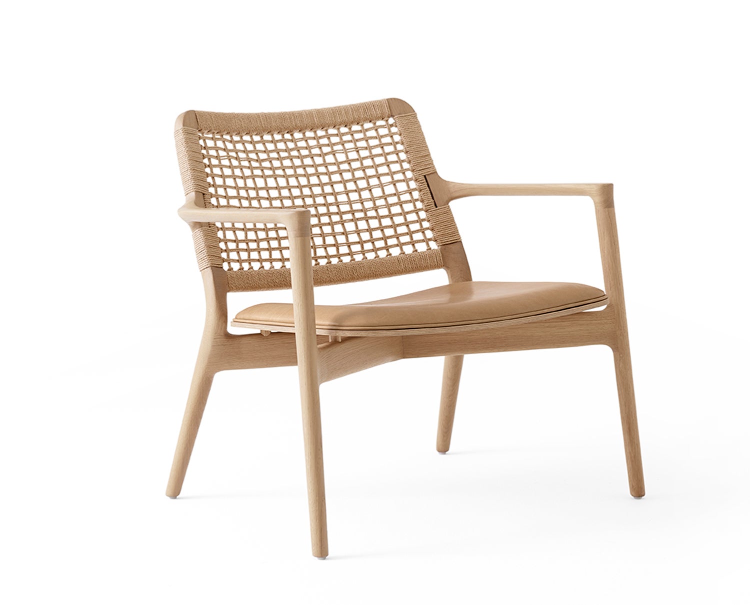 vipp-488-cabin-lounge-chair-light-oak-02