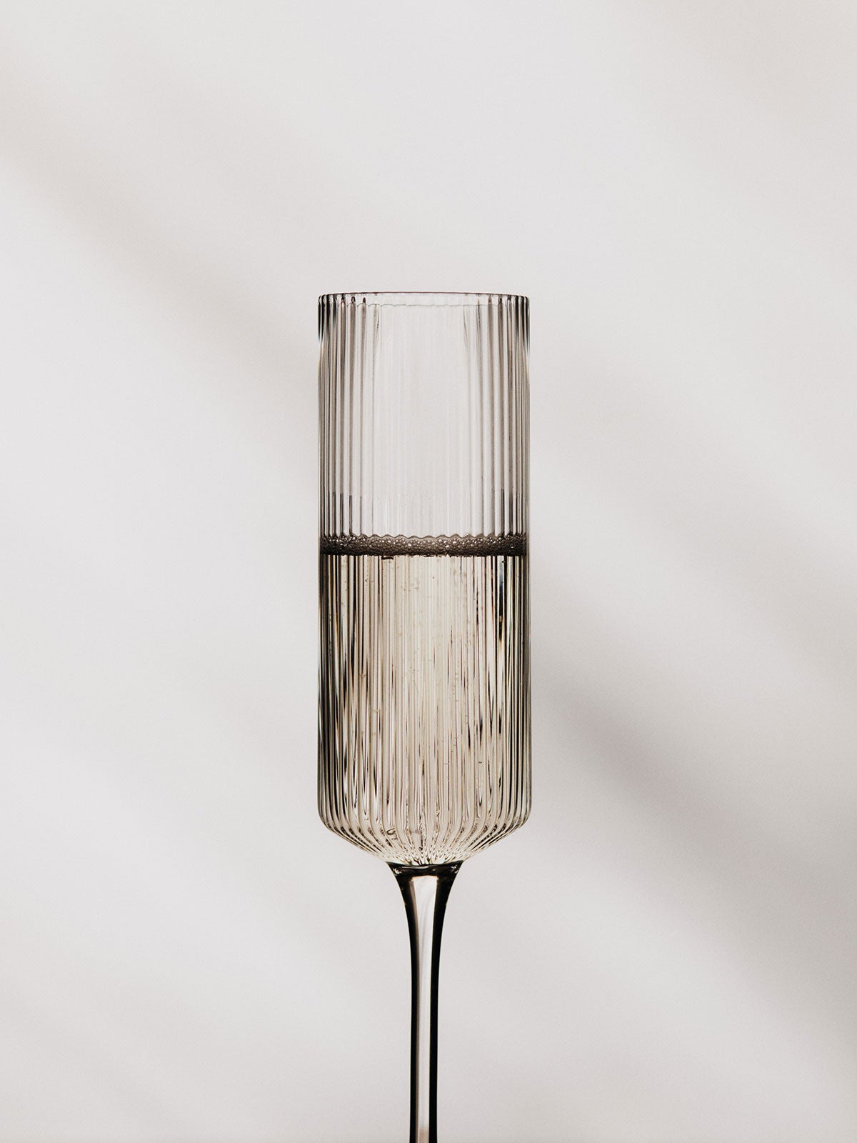 Ferm-Living-Ripple-Champagne-Flutes-Clear-Lifestyle-1
