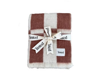 Tinted-Hallin-Mohair-Blanket-Offwhite-Rust-1