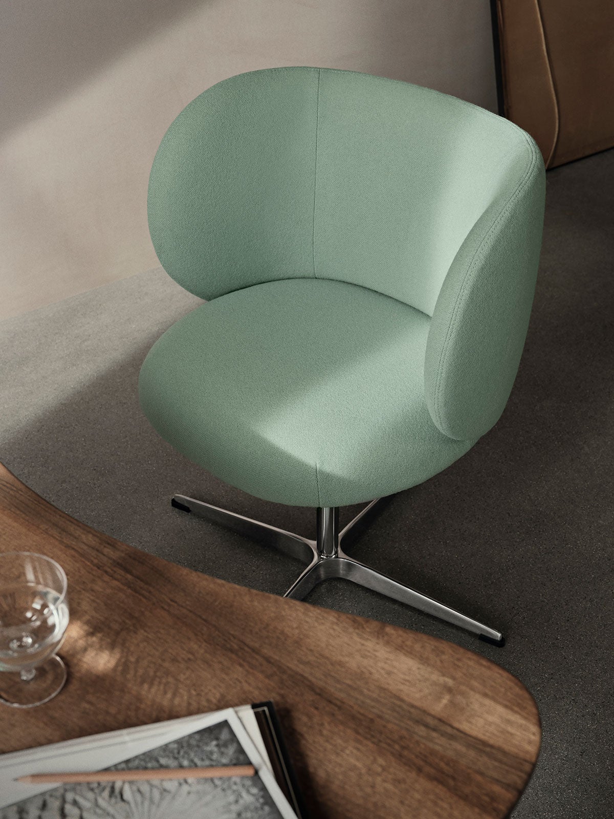 Rico-Dining-Chair-Swivel-Tonus-Mint-Lifestyle