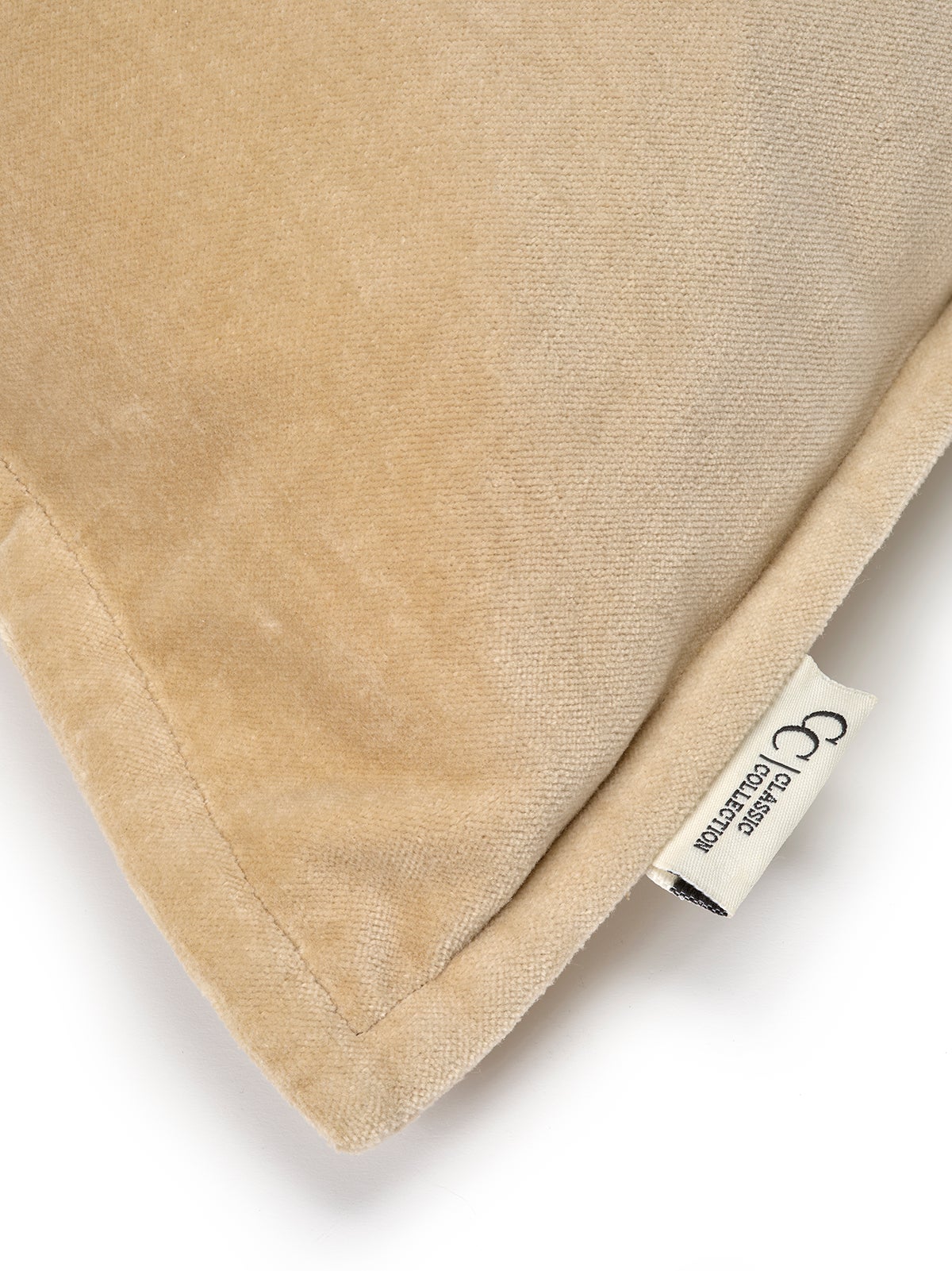 Classic-Collection-Classic-Pillow-Sand-Detail