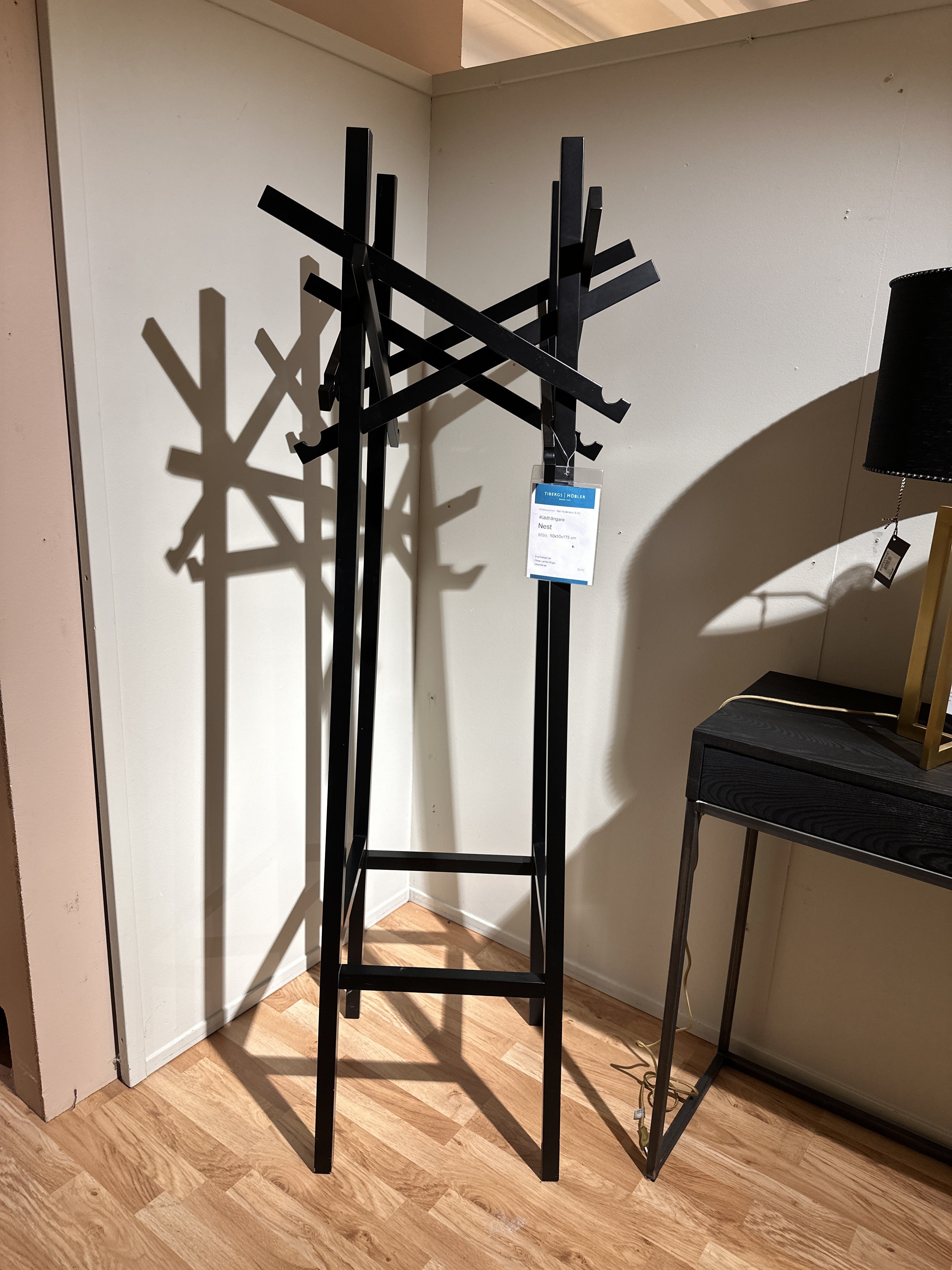 uts-nest.JPG