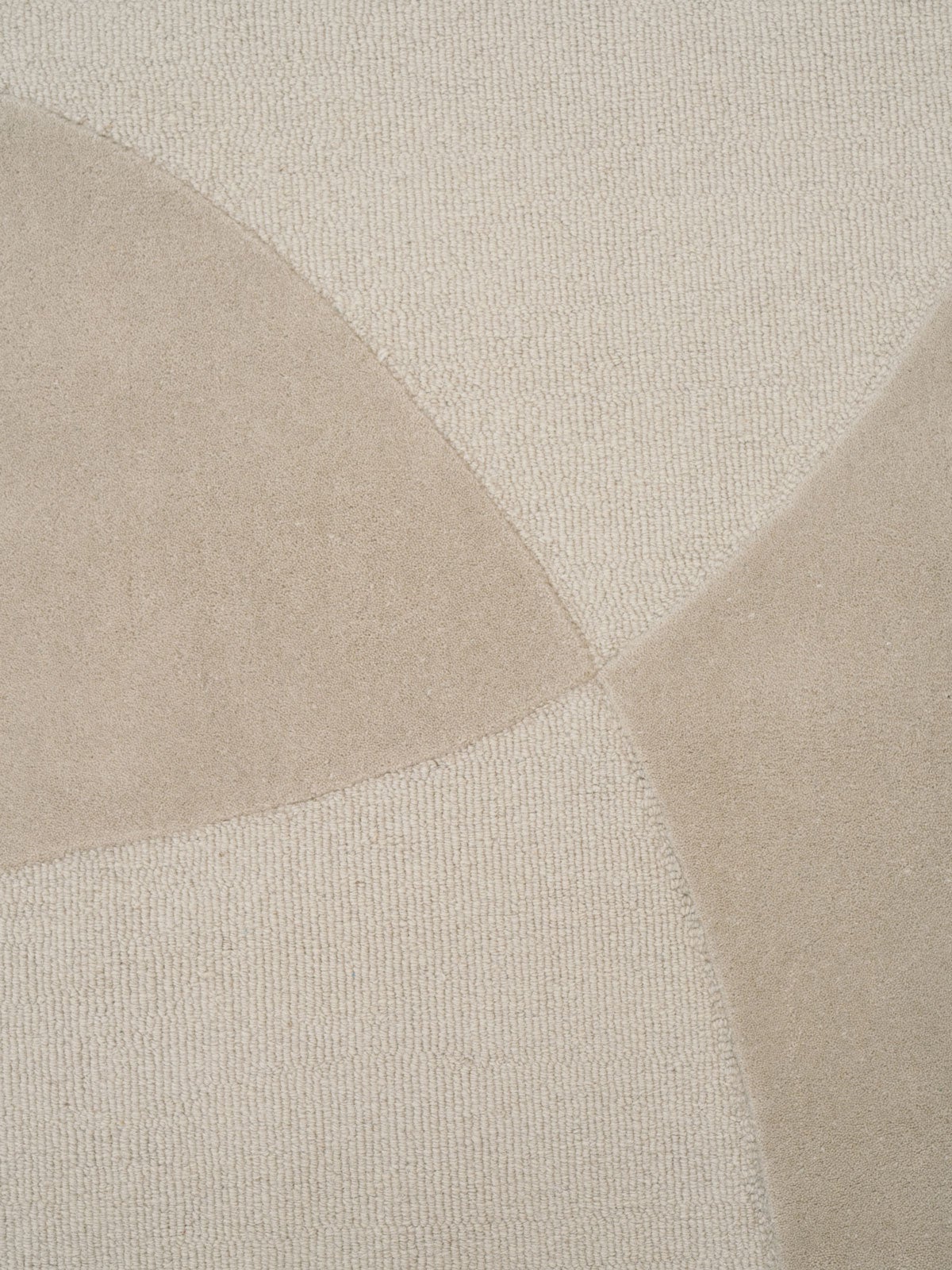 Linie-Design-Split-Plains-Matta-Beige-Detalj