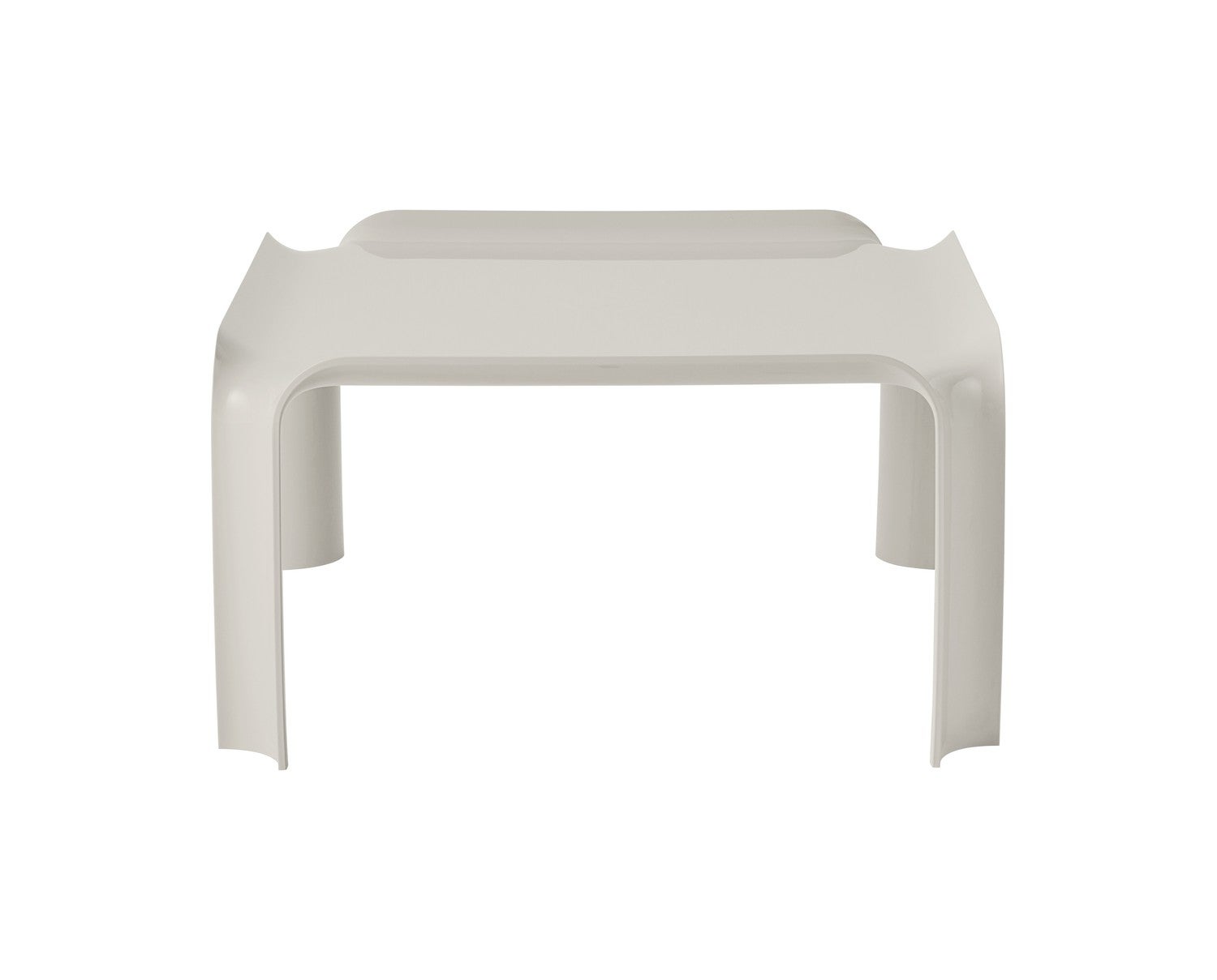 Gubi-T877-Side-Table-10126028-1