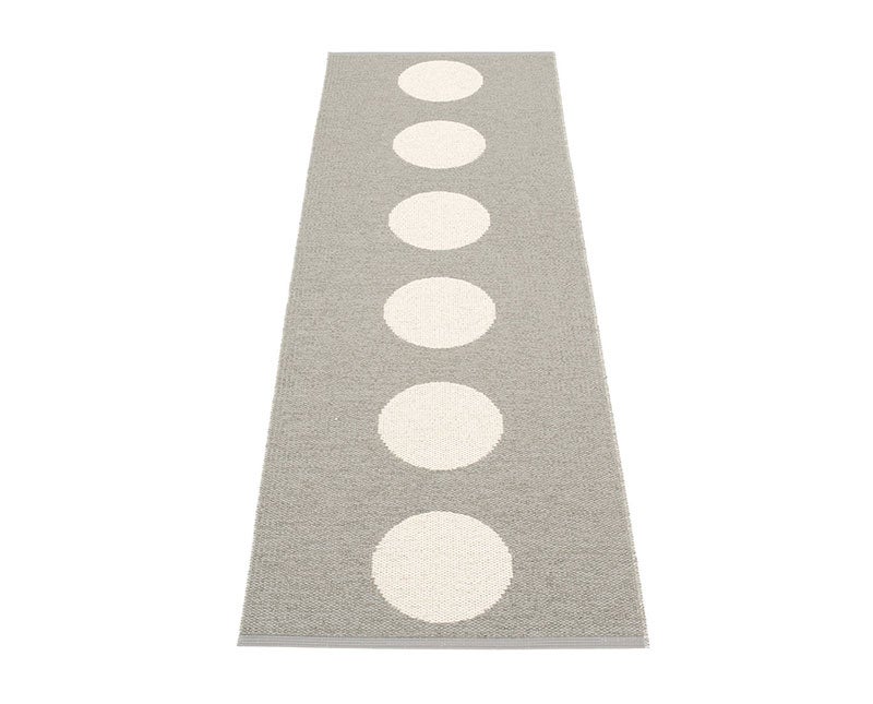 vera-warm-grey-matta-fram-pappelina