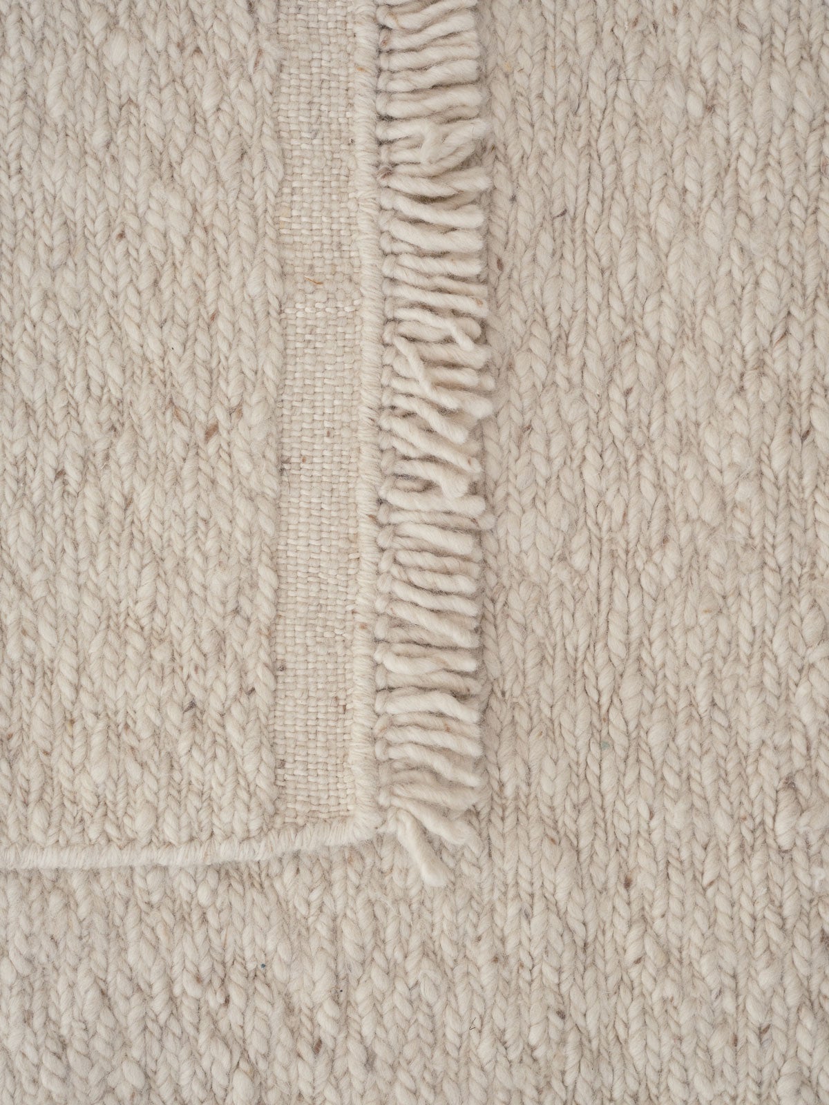 Linie-Design-Blonde-Maze-Matta-Beige-Detalj