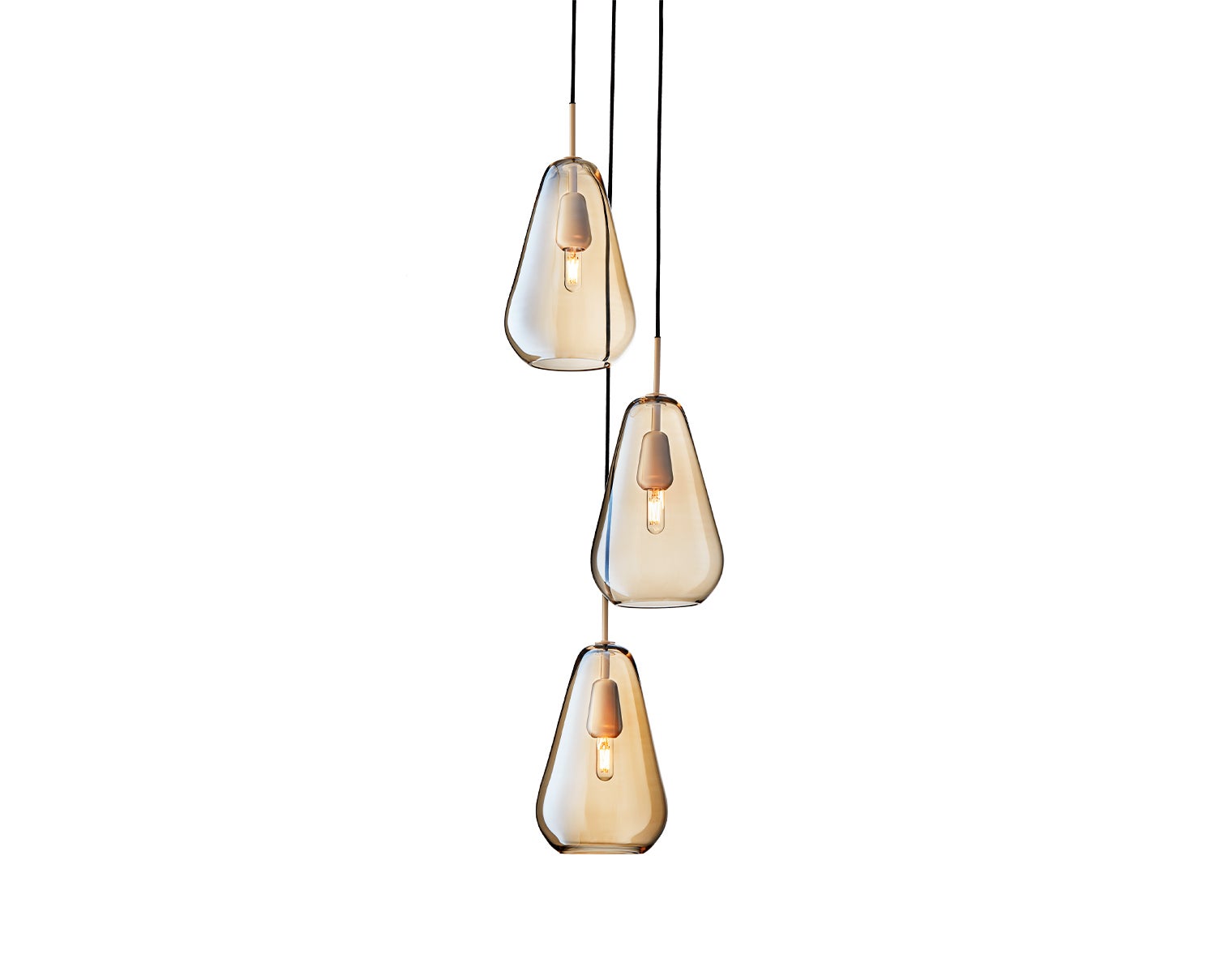 Nuura-Anoli-3-Chandelier-Nordic-Gold-Gold