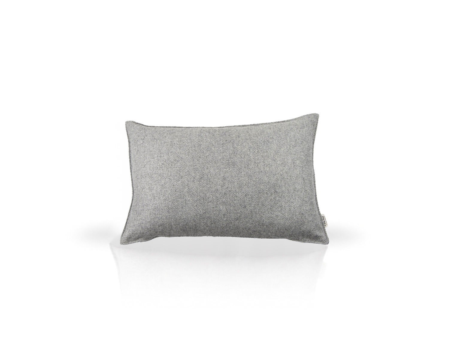 zen-prydnadskudde-40x60-zen-light-grey-ld