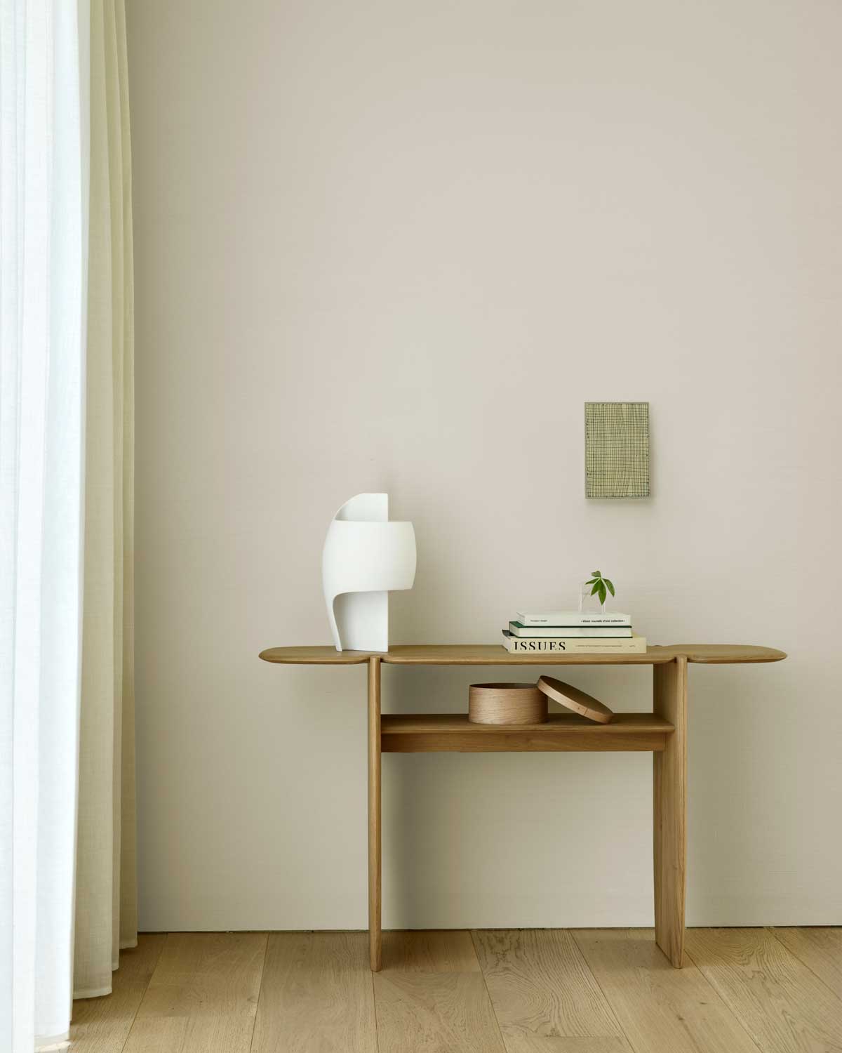 Ethnicraft-PI-Console-Table-Oak-Lifestyle