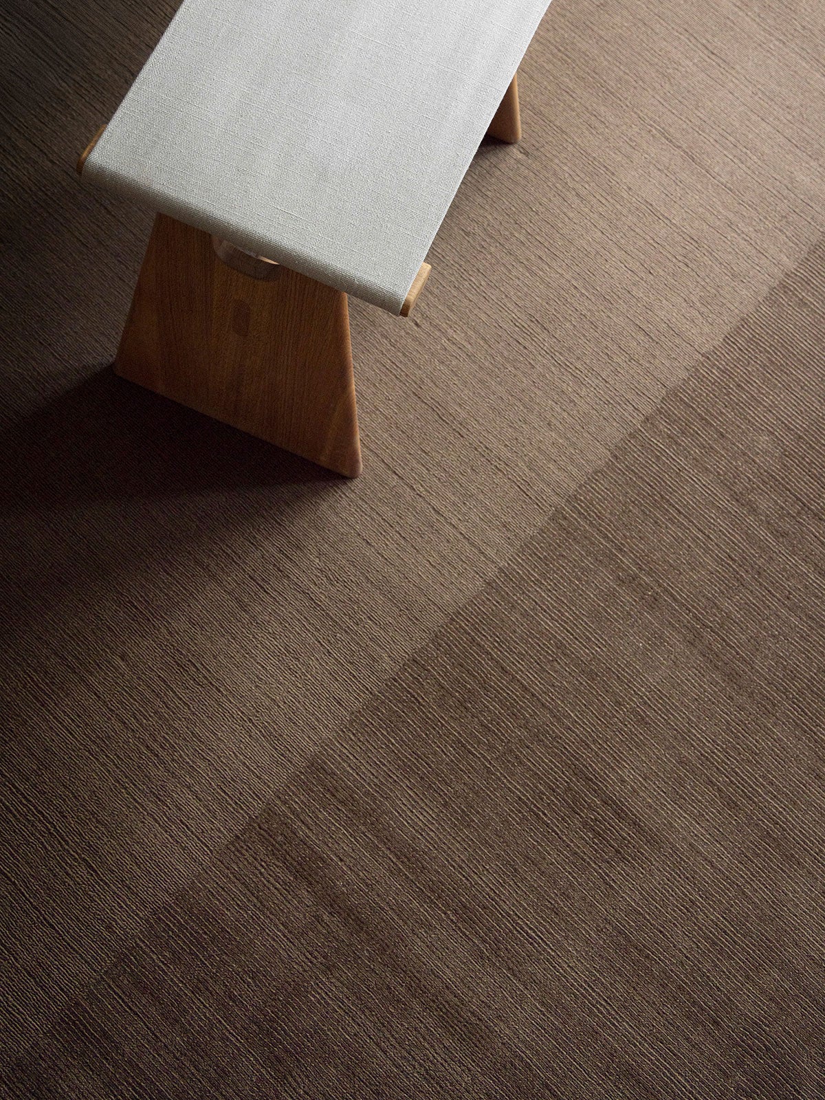 Linie-Design-Echo-Yano-Rug-Olive-Brown-Lifestyle-1
