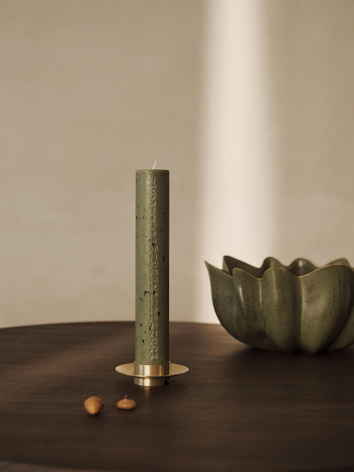 Ferm-Living-Mura-Candles-Advent-Candle-Artichoke-Green-miljo