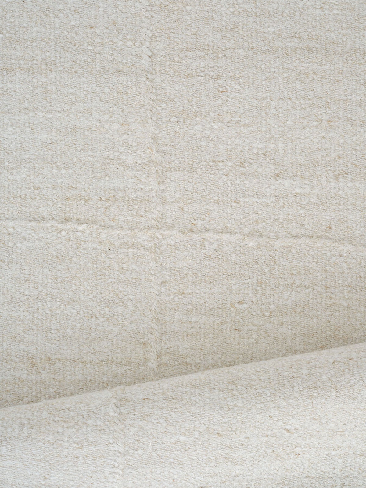 Linie-Design-Flow-Shen-Rug-Beige-Detail