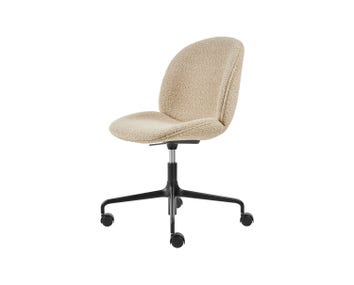 Gubi-Beetle-Meeting-Chair-FULL-HA4C-1