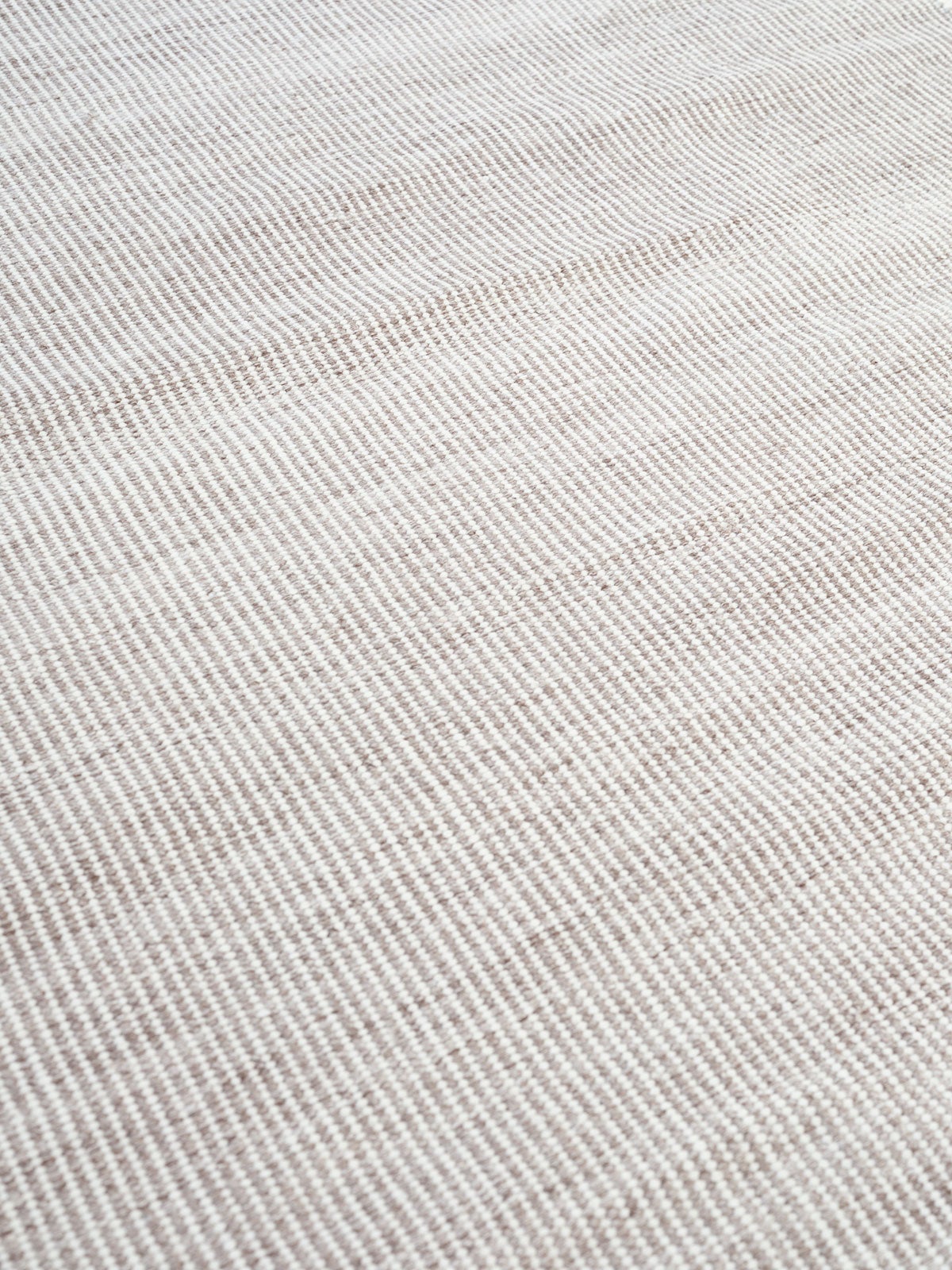 Linie-Design-Arbrello-Rug-Off-White-Detail