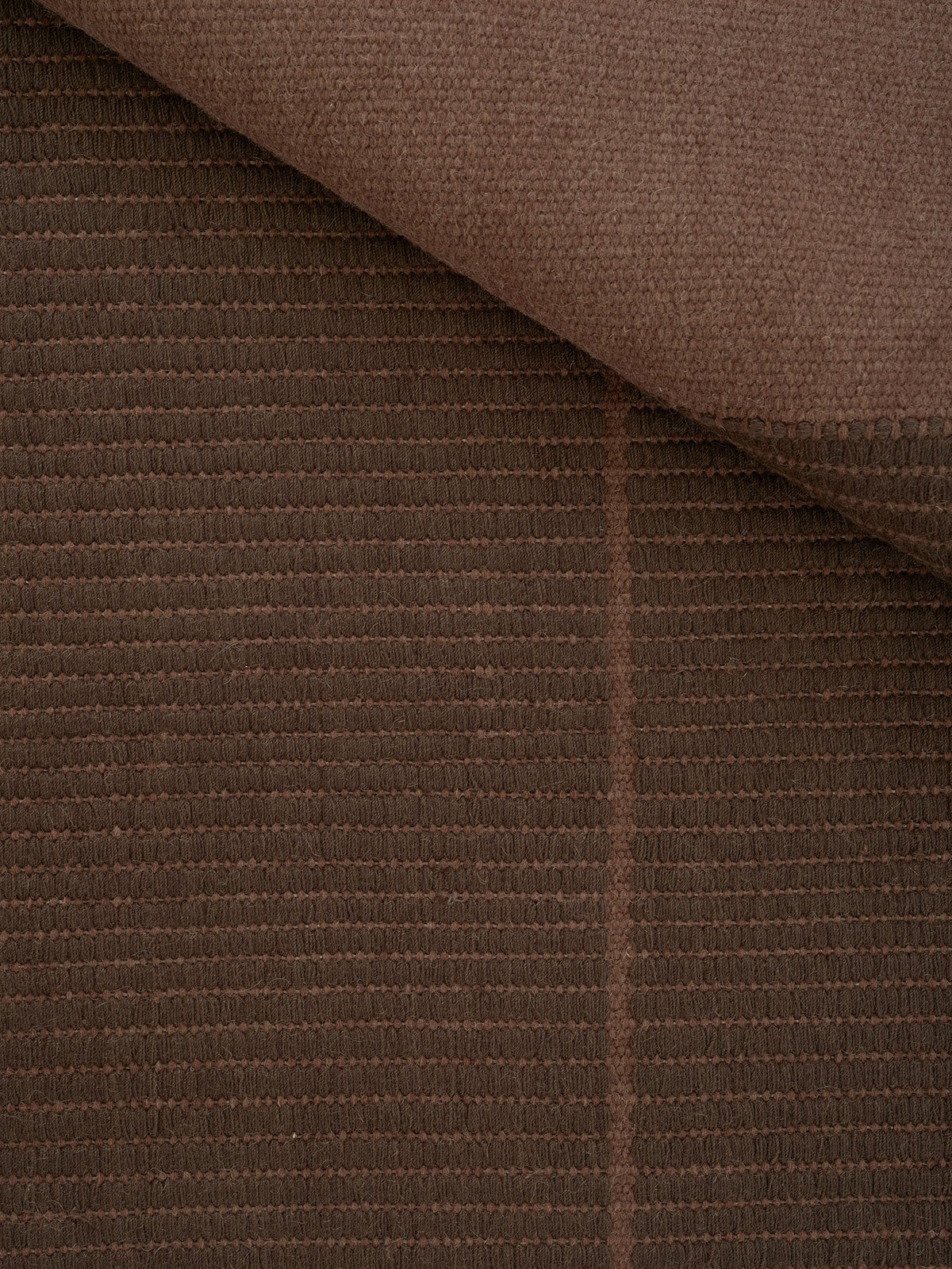 Linie-Design-Poetic-Grid-Umber-Detail