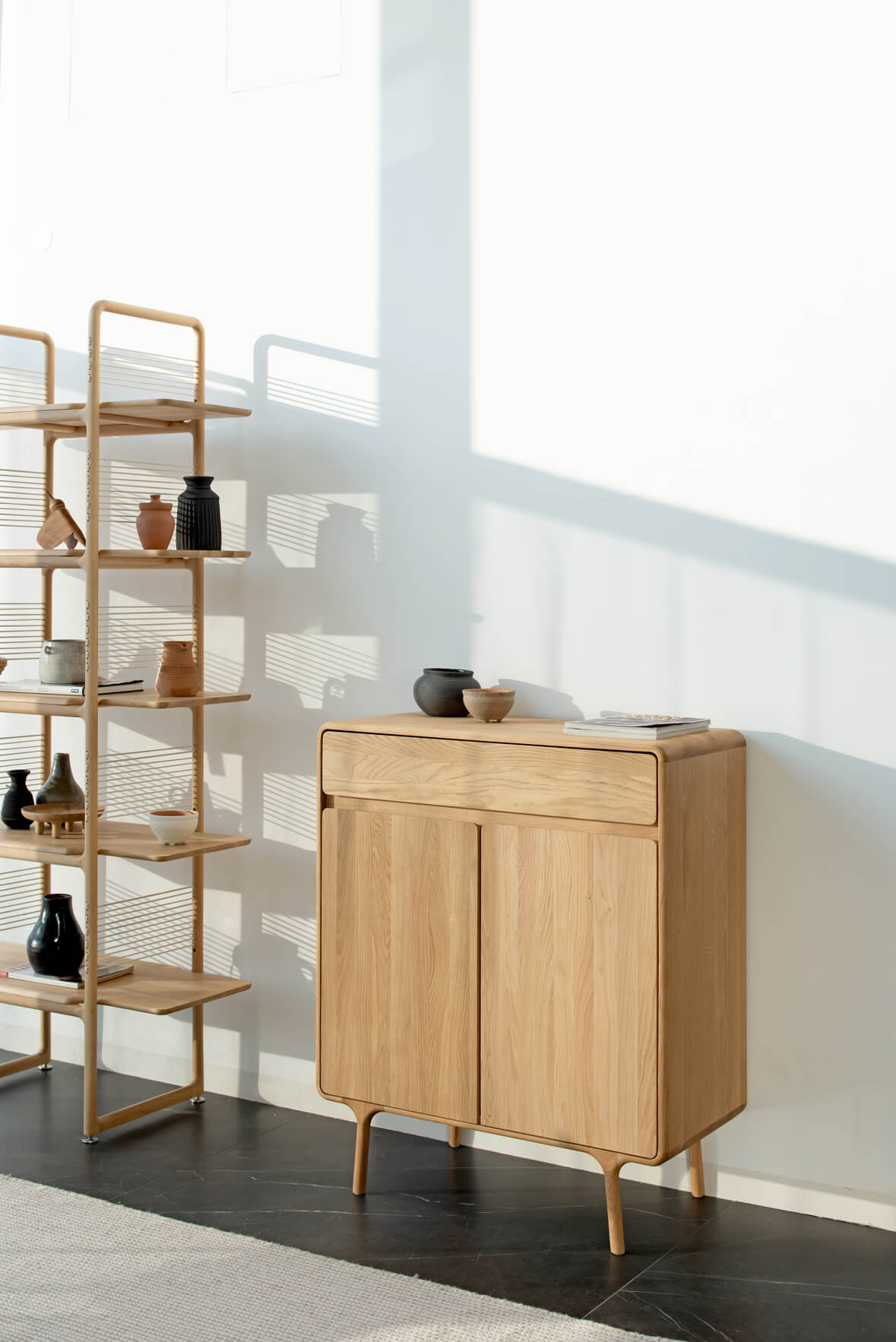 fawn-cabinet-90x45x90-oak-white-1015-1-gazzda