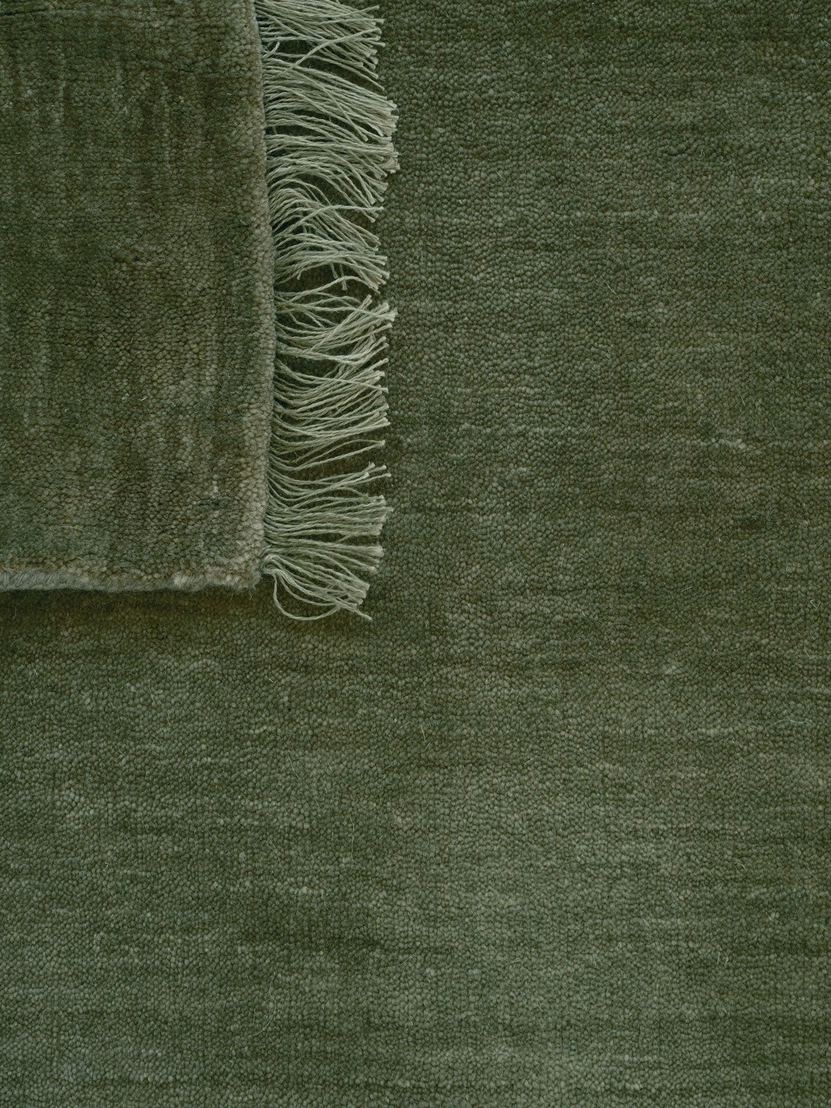 Linie-Design-Abyss-Bliss-Matta-Green-Detalj_1