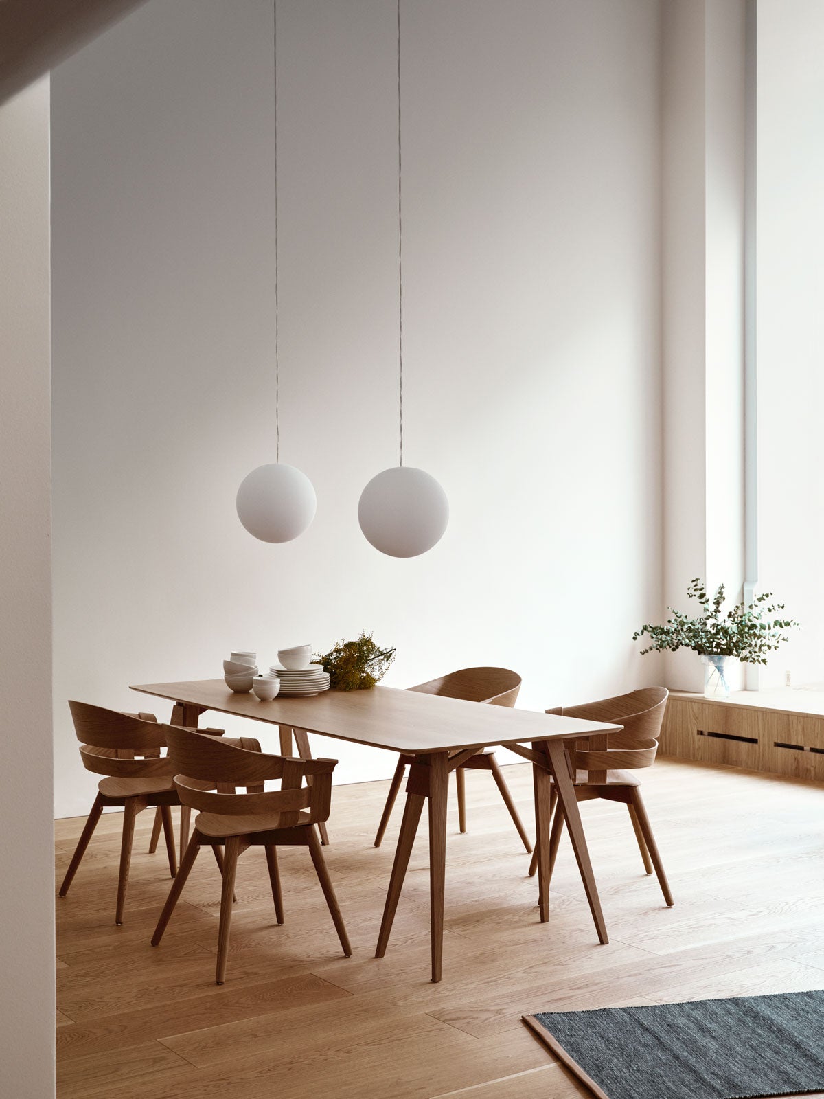 Luna-Lampa-Medium-Vit-Miljo