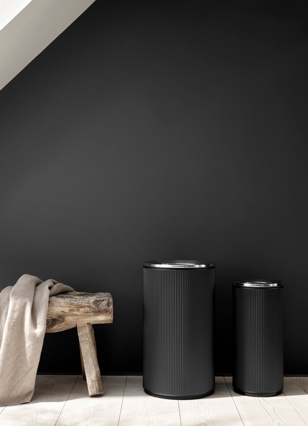 Vipp-Open-Top-Bin-trash-can-Polerat-Miljo